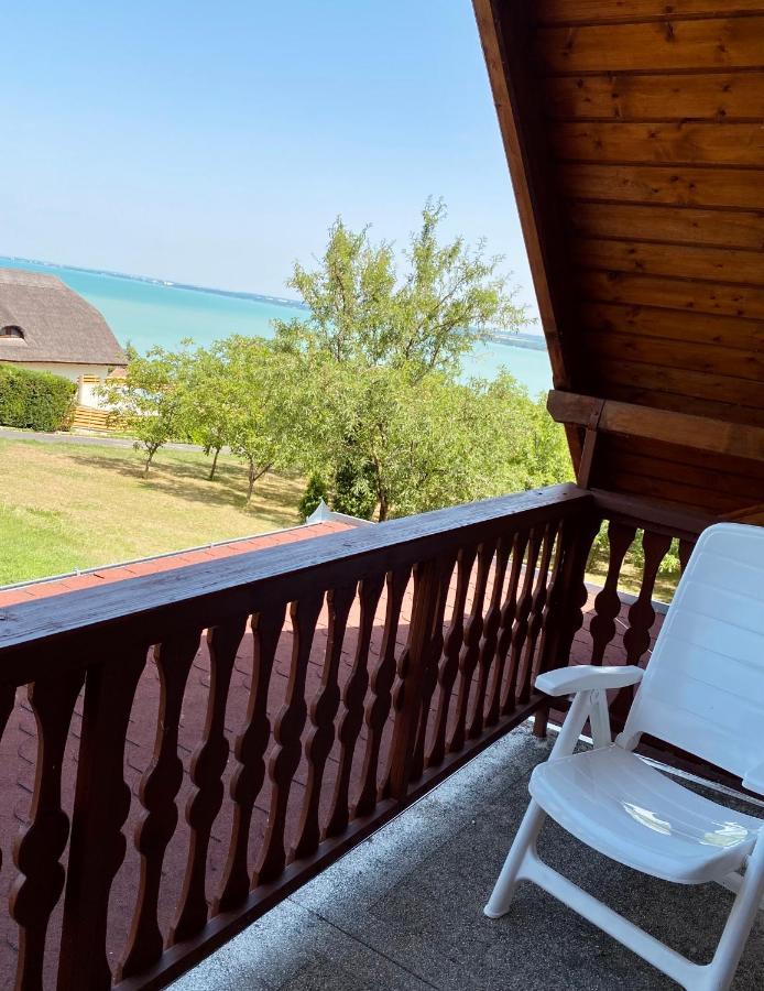 Viztuekoer Apartman Tihany Exterior foto